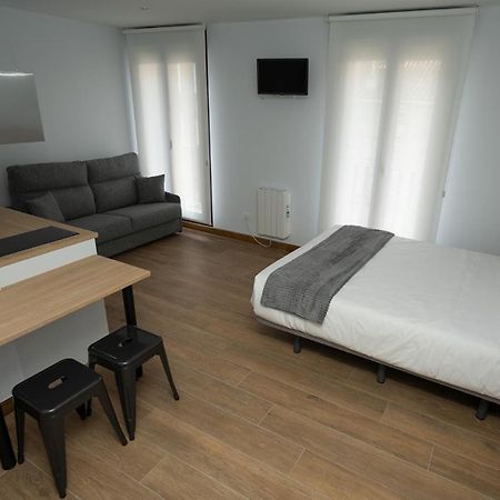 Apartamentos Puerta De Occidente Cornellana Luaran gambar