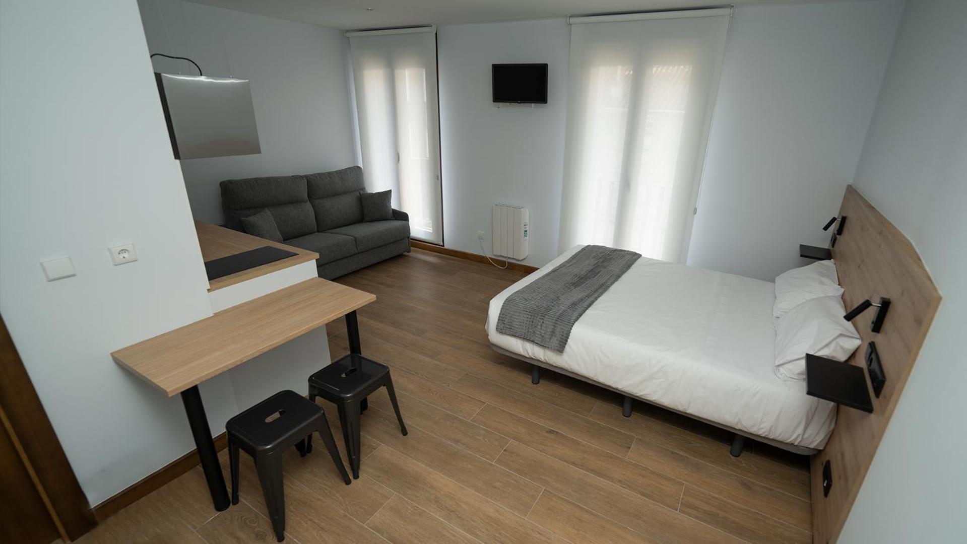 Apartamentos Puerta De Occidente Cornellana Luaran gambar